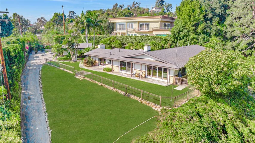 7809 Elden Avenue, Whittier, California 90602