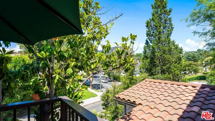 3359 Primera Drive, Los Angeles, California 90068