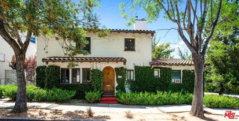 3359 Primera Drive, Los Angeles, California 90068