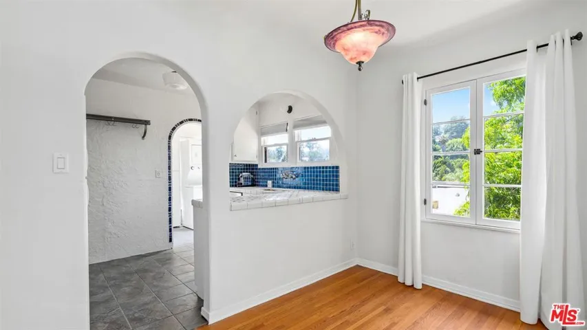 3359 Primera Drive, Los Angeles, California 90068