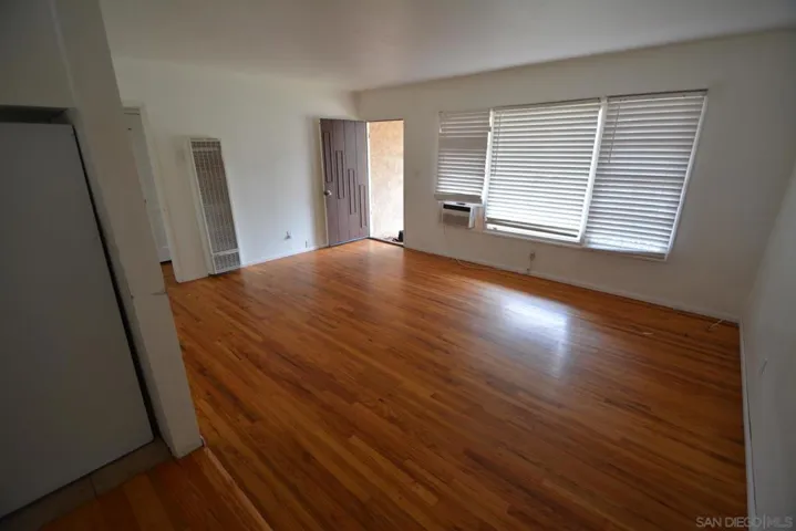 9215 Brookside Circle, Spring Valley, California 91977