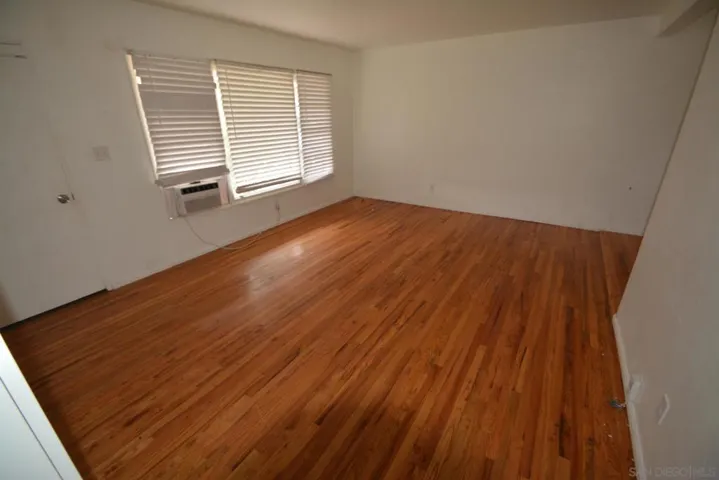 9215 Brookside Circle, Spring Valley, California 91977