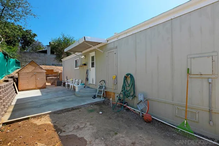 13490 Highway 8 Business 153, Lakeside, California 92040