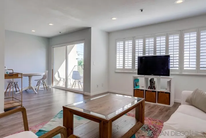 1830 Thomas Ave 2f, San Diego, California 92109
