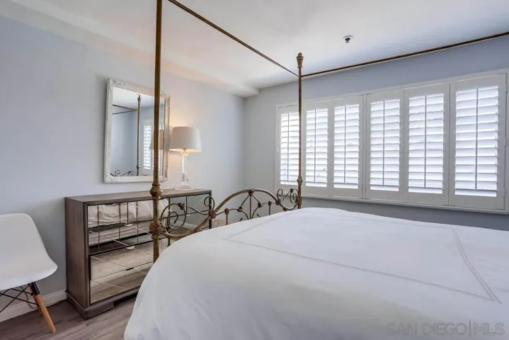 1830 Thomas Ave 2f, San Diego, California 92109