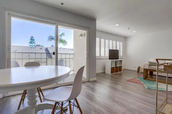 1830 Thomas Ave 2f, San Diego, California 92109