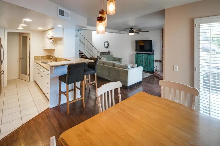 7015 Goldenrod Way, Carlsbad, California 92011