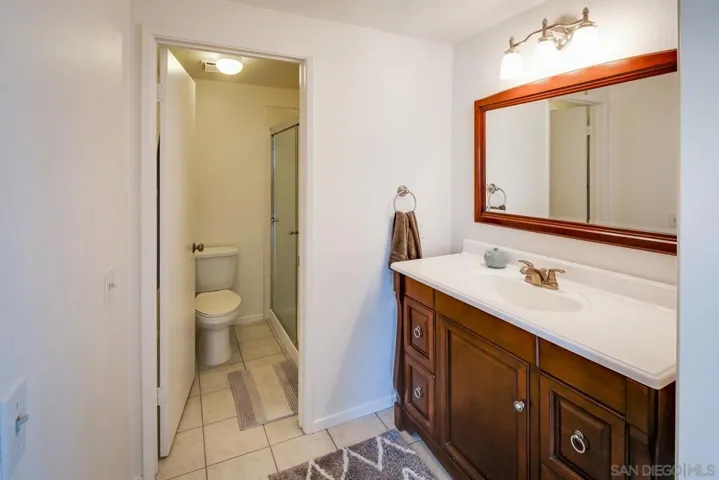 7015 Goldenrod Way, Carlsbad, California 92011