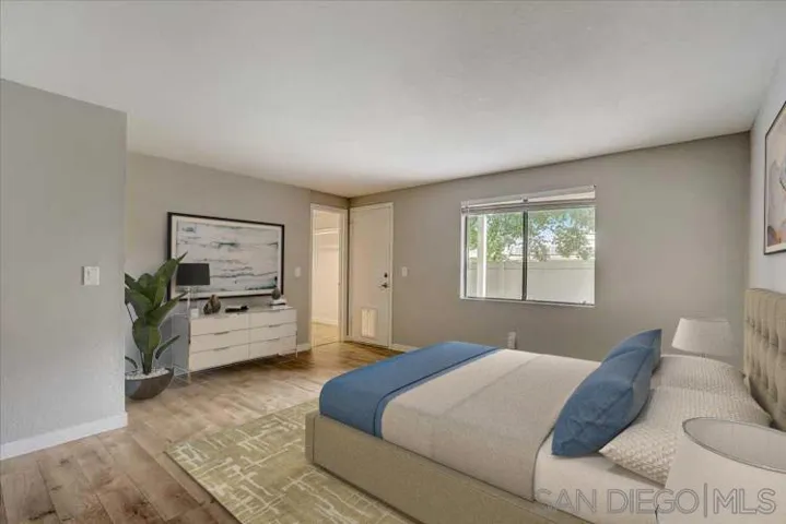 6615 Santa Isabel St B, Carlsbad, California 92009