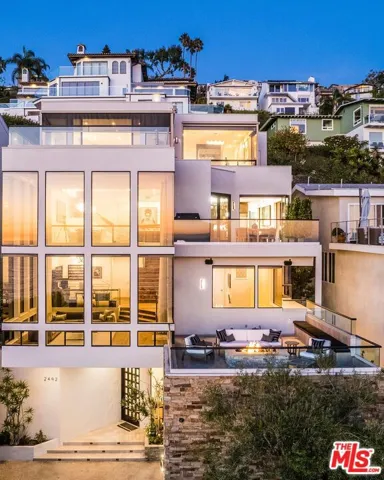 2492 Glenneyre Street, Laguna Beach, California 92651