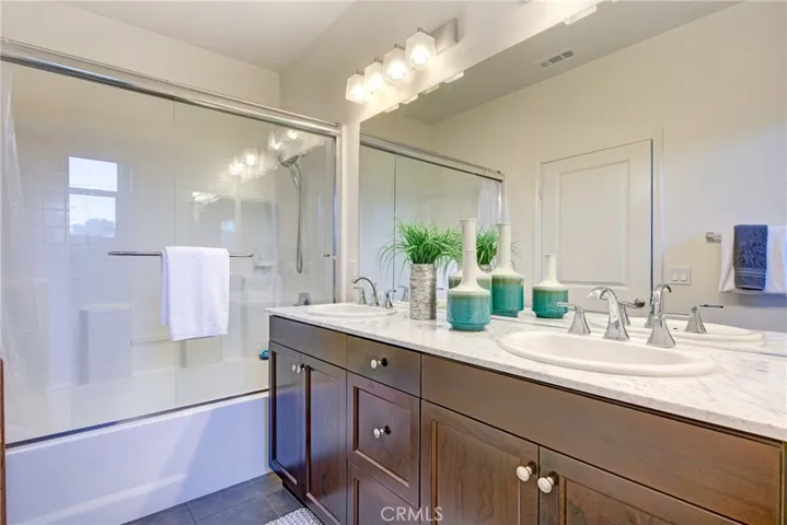 12024 Millennium Park Court, Hawthorne, California 90250