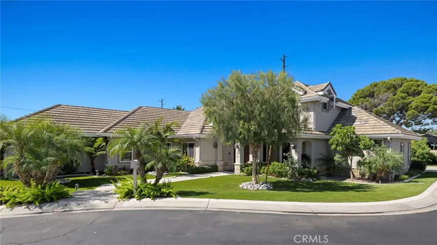 1512 Bluff Place, North Tustin, California 92705