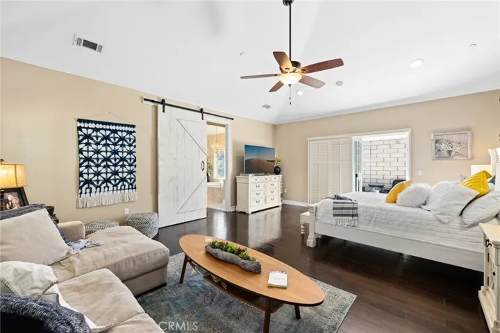 1512 Bluff Place, North Tustin, California 92705