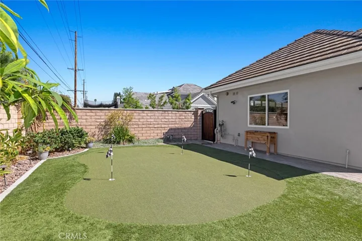 1512 Bluff Place, North Tustin, California 92705