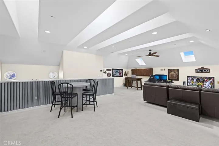 1512 Bluff Place, North Tustin, California 92705