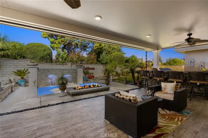 1512 Bluff Place, North Tustin, California 92705