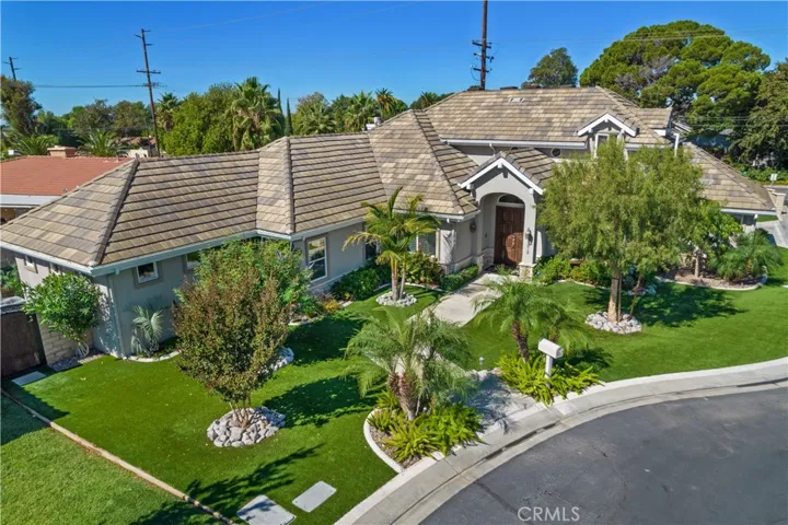 1512 Bluff Place, North Tustin, California 92705