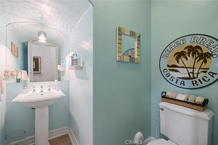 1512 Bluff Place, North Tustin, California 92705