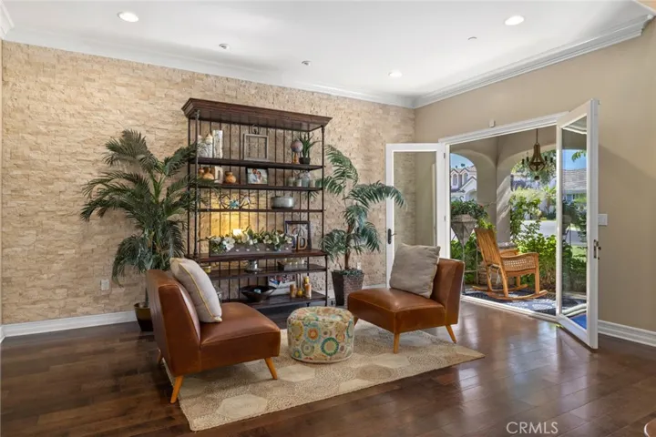 1512 Bluff Place, North Tustin, California 92705