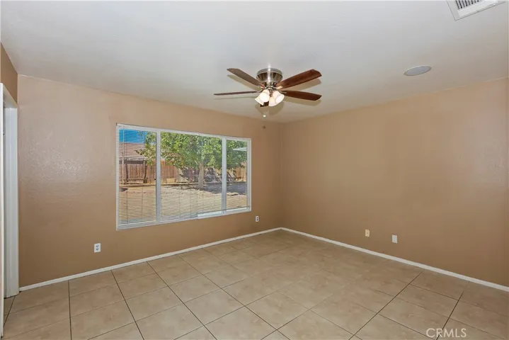 14682 Grey St. Adelanto Ca 92301