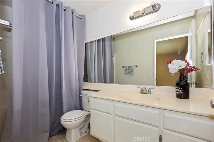 14682 Grey St. Adelanto Ca 92301