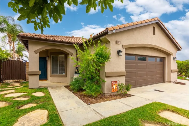 28447 Chaucer Road, Menifee, California 92585