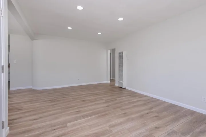 1750 Skyline Dr, Lemon Grove, California 91945