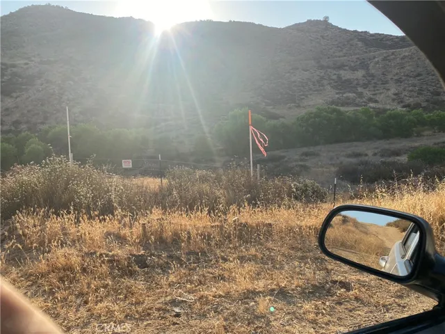 1 Los Altos Road, Hemet, California 92544