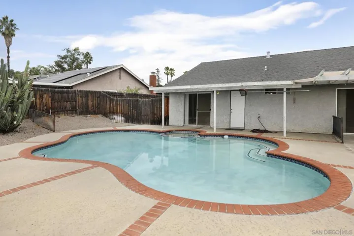 921 Summerfield Pl, Escondido, California 92027