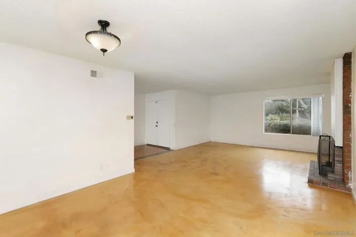 921 Summerfield Pl, Escondido, California 92027