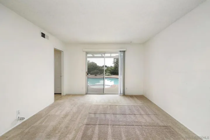 921 Summerfield Pl, Escondido, California 92027