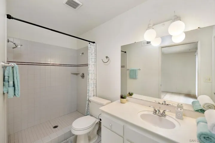 921 Summerfield Pl, Escondido, California 92027