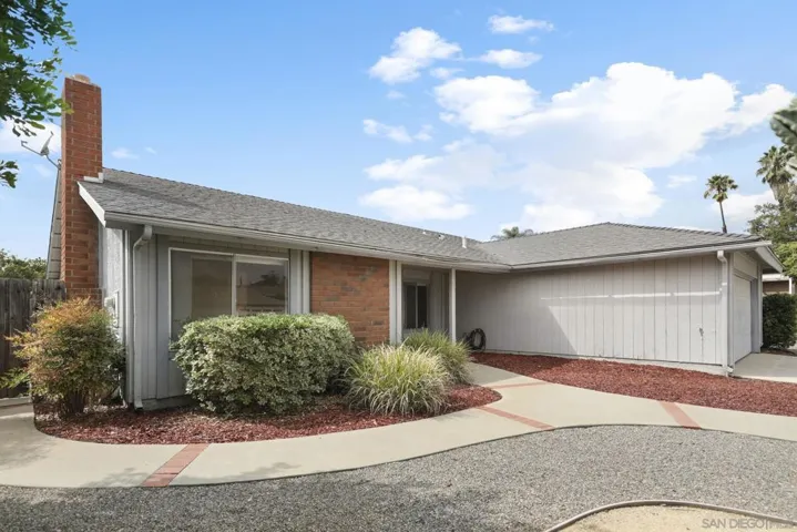 921 Summerfield Pl, Escondido, California 92027