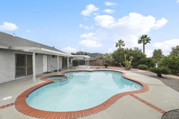 921 Summerfield Pl, Escondido, California 92027