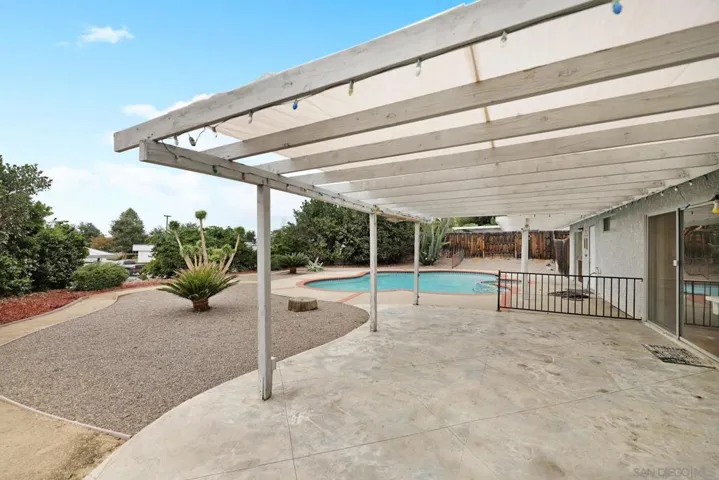 921 Summerfield Pl, Escondido, California 92027