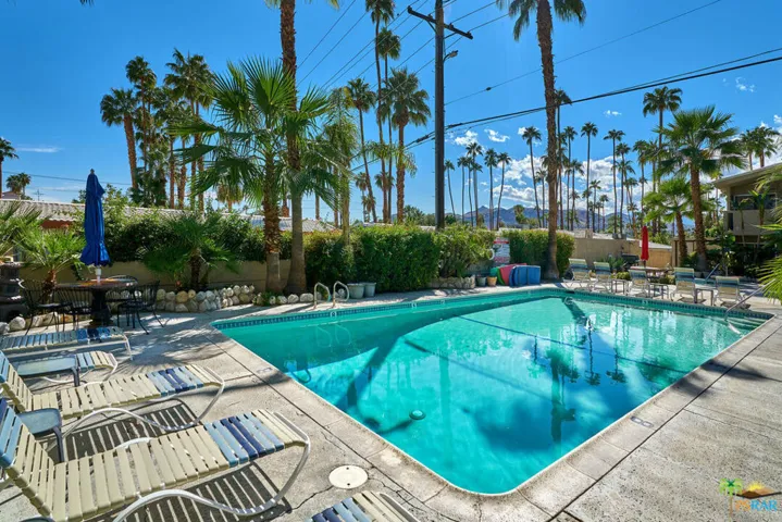 750 E San Lorenzo Road 8, Palm Springs, California 92264