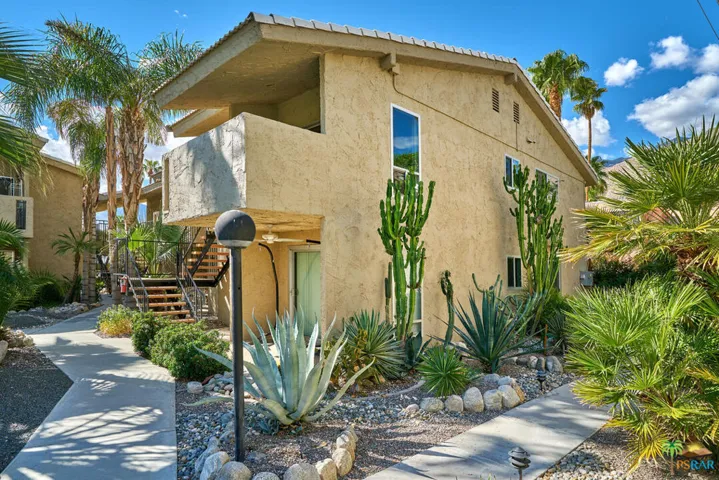 750 E San Lorenzo Road 8, Palm Springs, California 92264