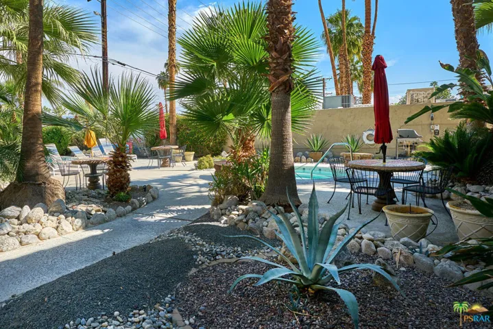 750 E San Lorenzo Road 8, Palm Springs, California 92264