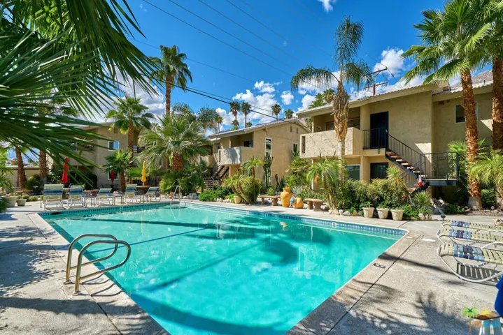 750 E San Lorenzo Road 8, Palm Springs, California 92264