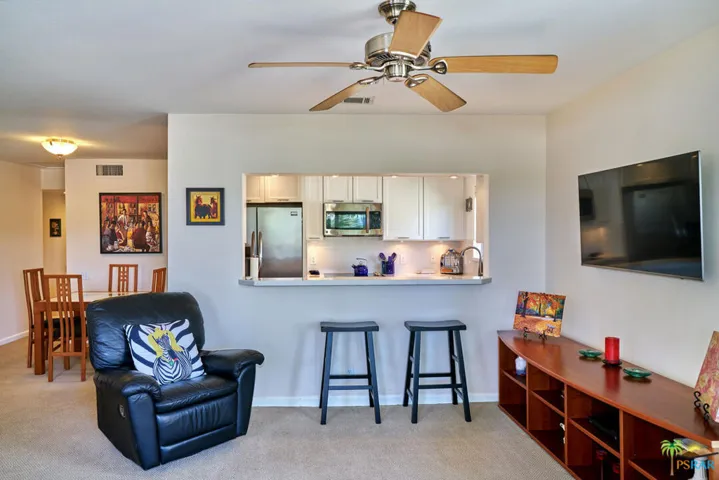 750 E San Lorenzo Road 8, Palm Springs, California 92264