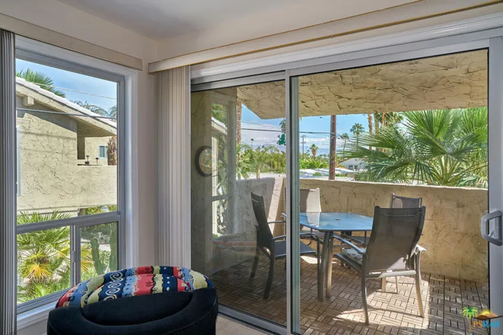 750 E San Lorenzo Road 8, Palm Springs, California 92264
