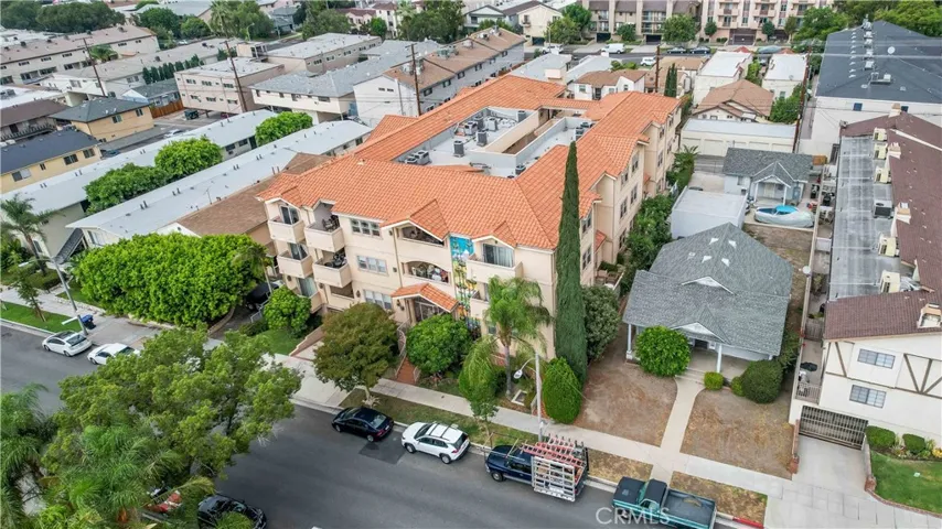 555 E Santa Anita Avenue 104, Burbank, California 91501