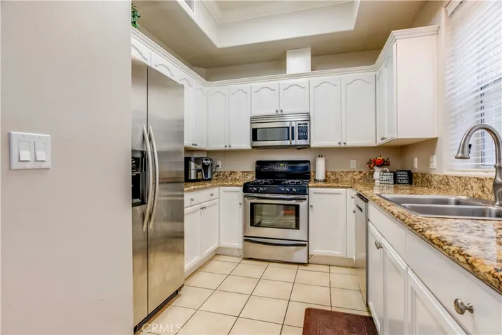 555 E Santa Anita Avenue 104, Burbank, California 91501