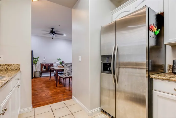 555 E Santa Anita Avenue 104, Burbank, California 91501