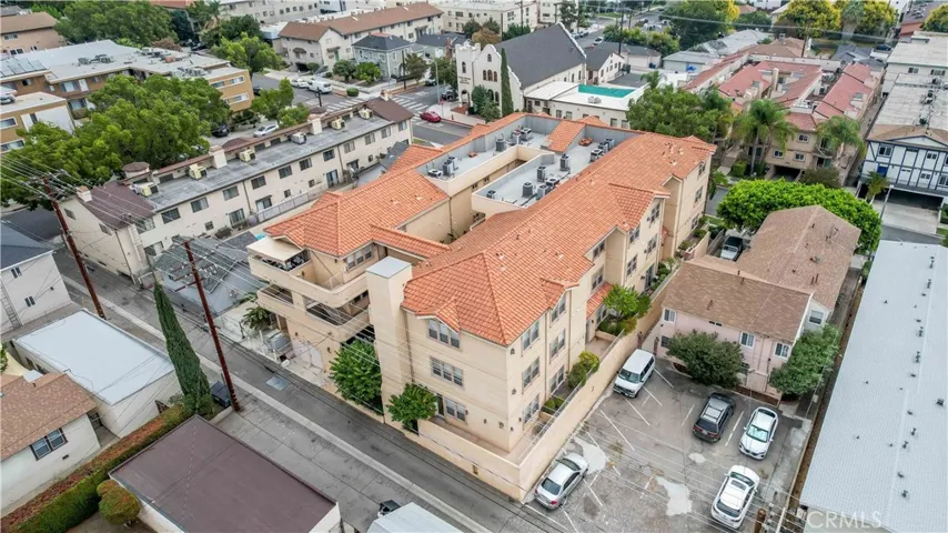 555 E Santa Anita Avenue 104, Burbank, California 91501
