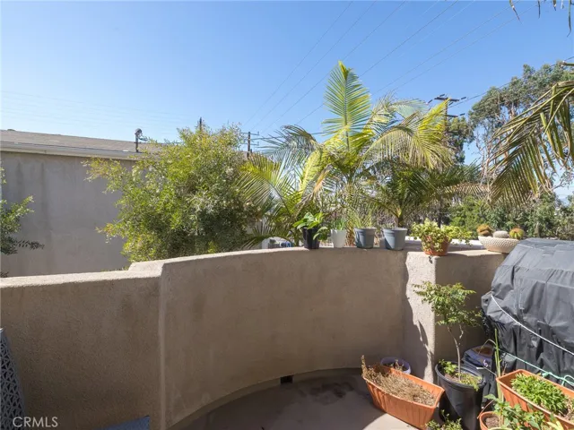 320 E Imperial Avenue 1, El Segundo, California 90245