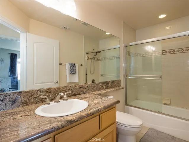 320 E Imperial Avenue 1, El Segundo, California 90245