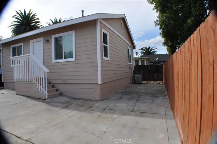 Parking along right side of home