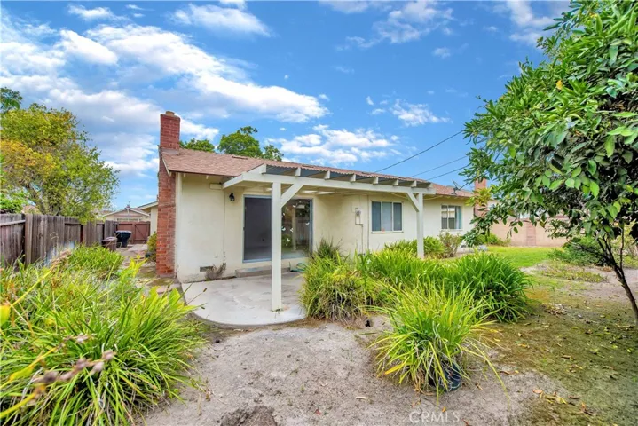 1872 W Elm Avenue, Anaheim, California 92804