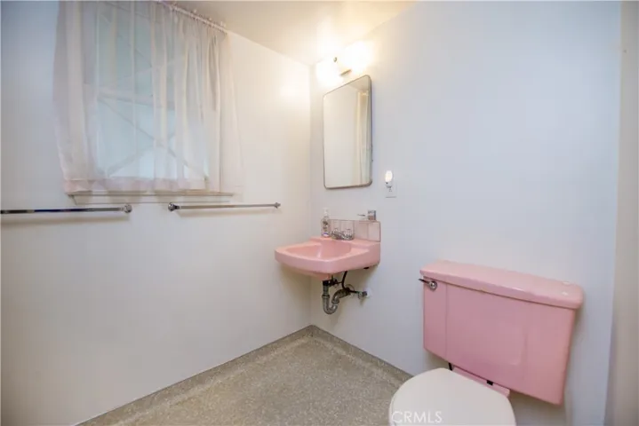 1872 W Elm Avenue, Anaheim, California 92804